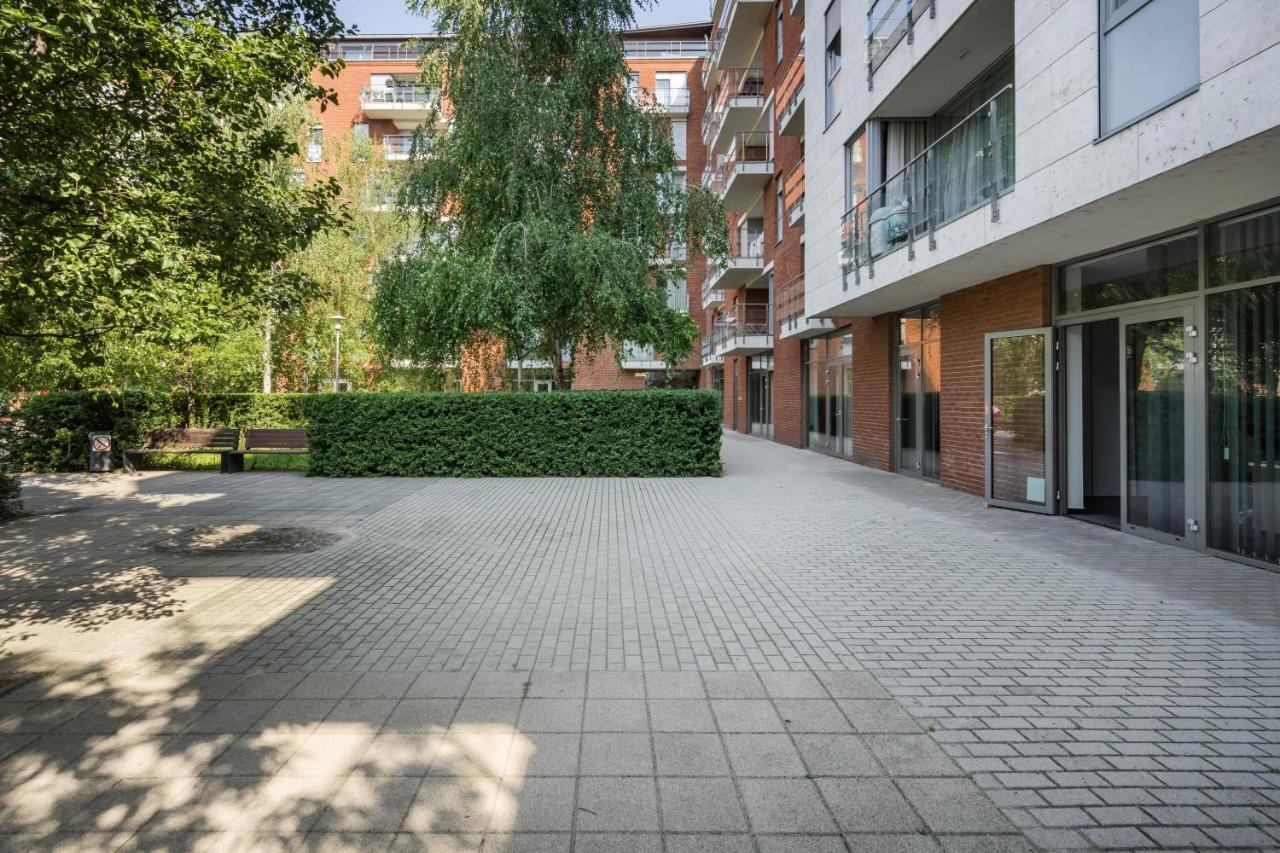 White Cascade Realty Appartement